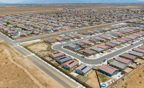빅터빌 2베드룸 렌트비는 얼마나 하나요? - Victorville - 1