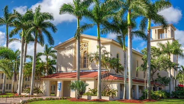 7,000명 학생이 재학중인 사립대, Barry University - Miami - 1