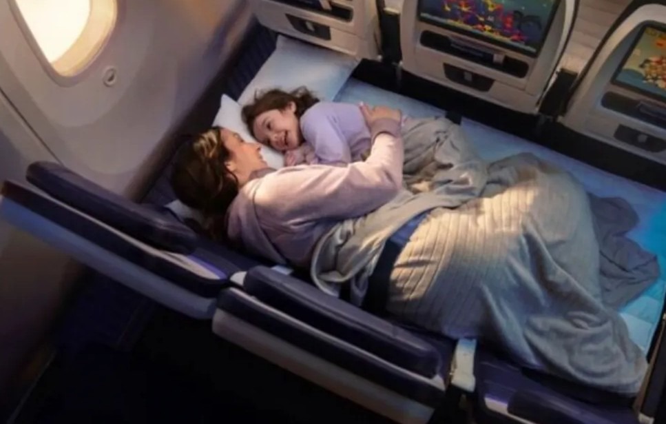 United Airlines' 'Lie-Flat Economy' Now Lets You Lie Down - Palisades Park - 1