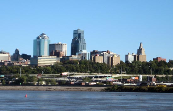 캔자스시티 1베드룸 아파트 평균 렌트 정보 - Kansas City - 1
