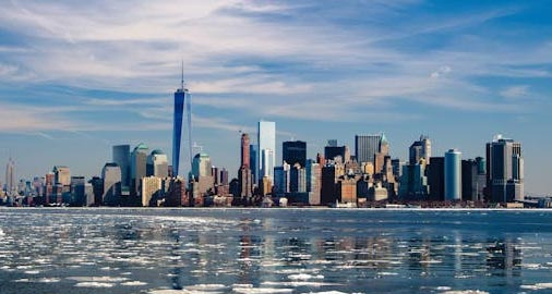 허드슨 강(Hudson River)이 꽁꽁 얼었던 최근 기록은? - New York - 1