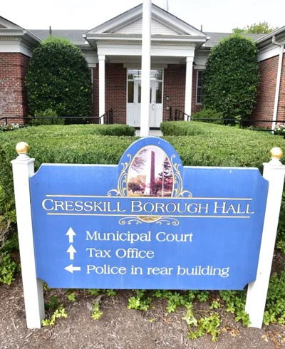 Cresskill Borough Hall 과 주요 행정 기관 정보입니다 - Cresskill - 2