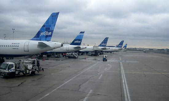 브루클린에서 JFK, 라과디아, 뉴어크 공항 이동 방법 - Brooklyn - 1
