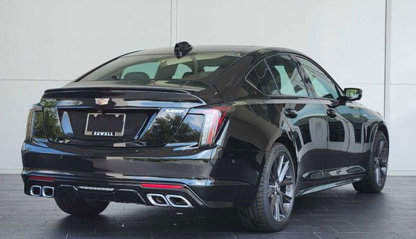 2026년 캐딜락 CTS-V 최고 속도가 무려 205 마일? - Fullerton - 2