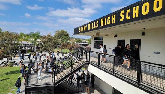 풀러턴 2위 공립 고교, Sunny Hills High School - Fullerton - 3