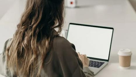 Reasons Why the MZ Generation is Struggling to Find Employment - Los Angeles - 1