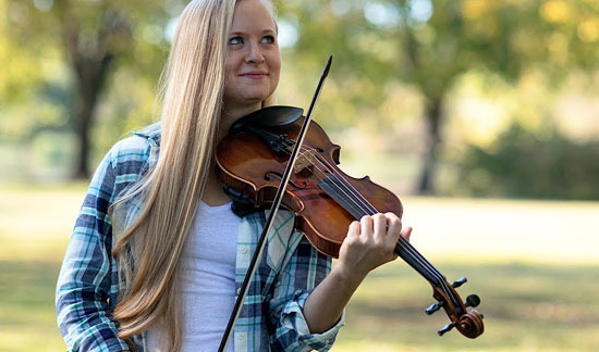 Differences Between a Violinist and a Fiddler - Los Angeles - 1