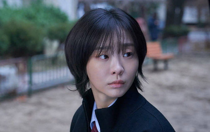 Let's Take a Look at the List of Notable 20-Something Actresses - Los Angeles - 1