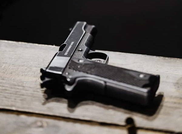 I have summarized the procedures and precautions for purchasing firearms - Colorado Springs - 1