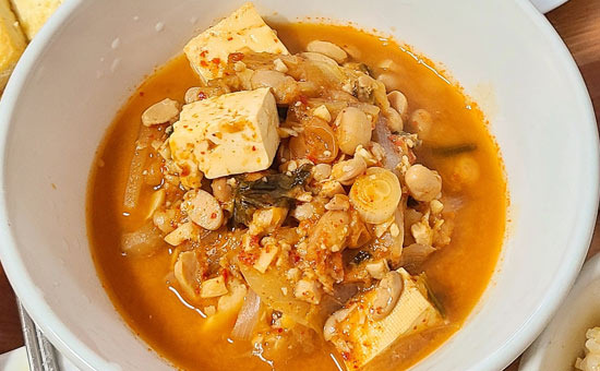 제대로 끓여 먹는 진짜 밥도둑! 입맛도는 청국장 레시피 - Atlanta - 1