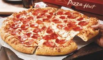 American Pizza: The Taste of Italy Becomes a Symbol of America! - Syracuse - 1