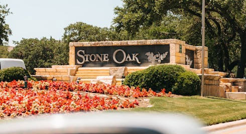  샌안토니오 인기 커뮤니티, 스톤오크(Stone Oak) - San Antonio - 1