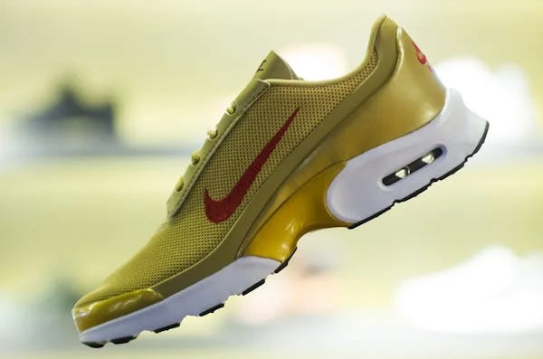 Nike: Key Reasons for Ongoing Poor Performance and Declining Sales - Downey - 1