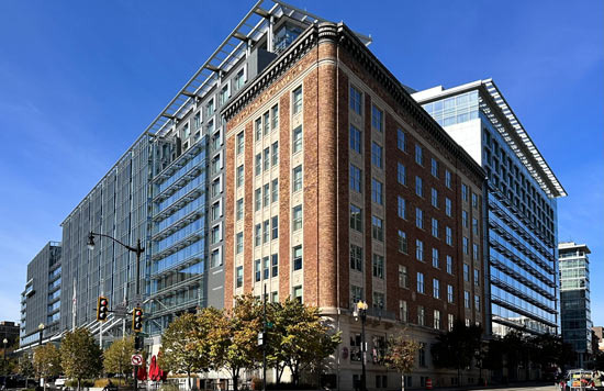 DC에서 제일 큰 호텔 두 곳, 실제로 어떤 곳인지 정리 - Washington - 1