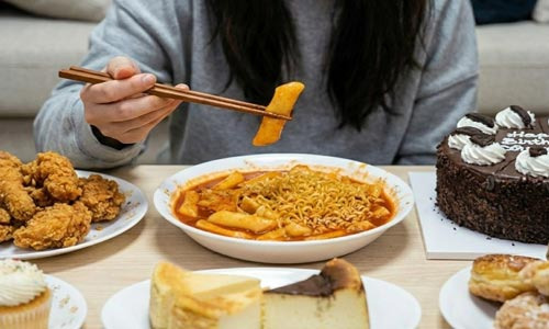 Is There Such a Thing as Emotional Hunger? Real Hunger vs. Fake Hunger - San Diego - 1