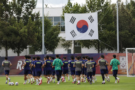 한국 월드컵 첫 경기 승리 후 32강 진출 확률 ‘93% - Los Angeles - 1