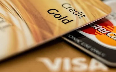 7 Tips for Using Credit Cards Wisely - Queens Village - 1