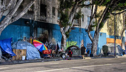 Would there be no homeless people if the temperature in LA was 10 degrees higher or 20 degrees lower? - Los Angeles - 1