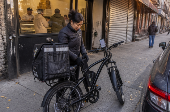 Delivery App Gig Workers: Calculating Actual Earnings Per Hour - Queens Village - 1
