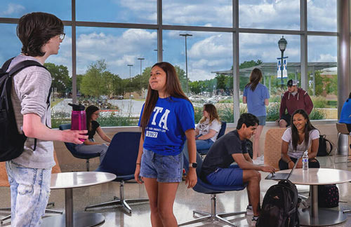 달라스 교육의 허브 University of Texas at Arlington - Dallas - 1