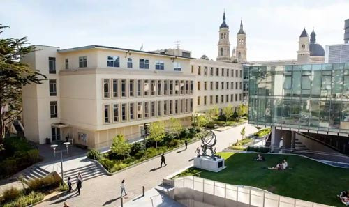 예수회 전통의 사립 명문 대학교, University of San Francisco - San Francisco - 1
