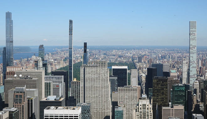 하늘까지 올랐다가 떨어진 꿈, 뉴욕 펜슬 빌딩의 현실 - New York - 1