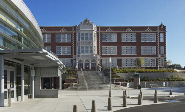 시애틀 공립 명문으로 유명한 Garfield High School - Seattle - 1