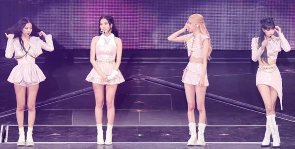 BLACKPINK's World Tour Concert Records and Audience Numbers - Los Angeles - 1