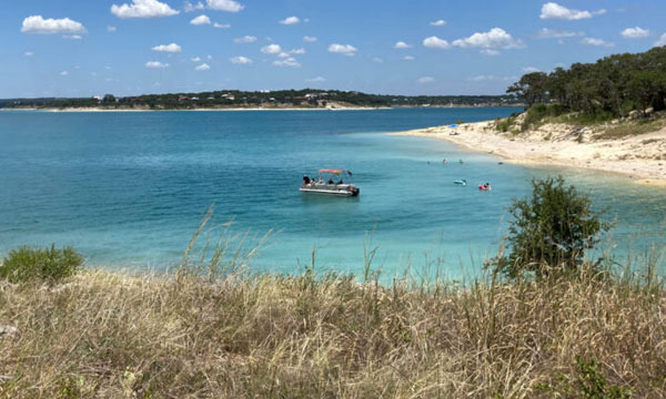 캐년 레이크(Canyon Lake) 수위가 4미터 상승! - San Antonio - 1