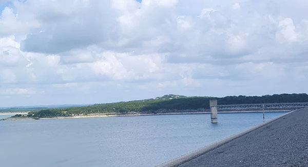 캐년 레이크(Canyon Lake) 수위가 4미터 상승! - San Antonio - 2