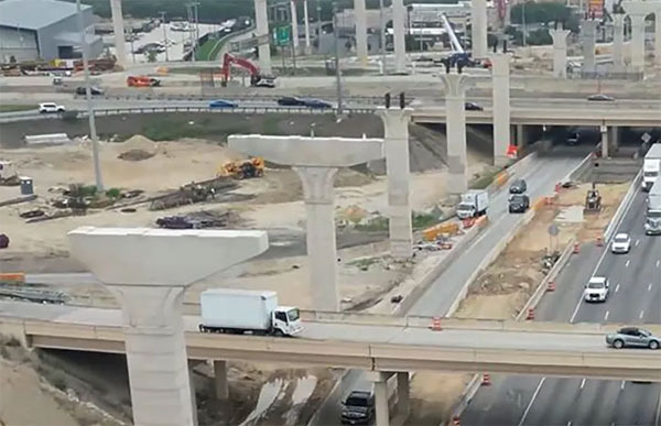 SA Freeway Construction: A Continuous Slow Battle in Stages - San Antonio - 2