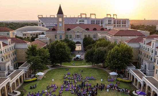 성격 다른 세 대학교 분석: TCU, Texas Wesleyan, TCC - Fort Worth - 1