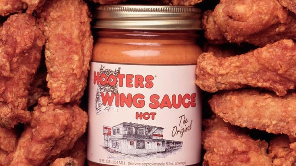 More than Chicken! An Escape from Reality at Hooters in Denver - Denver - 3