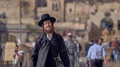 Jews, Who Are They and Why Are They So Smart and Wealthy? - Los Angeles - 1