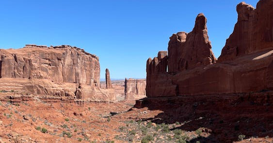 How Much Area Do Deserts Cover in the United States? - Los Angeles - 1