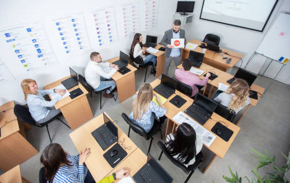 Explanation of the Elementary, Middle, and High School Systems in the USA - Los Angeles - 1