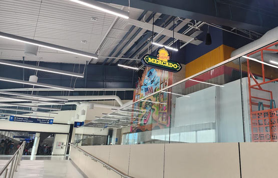 어라? 벽이 없어졌다, 샌안토니오 공항 터미널 A 대변신 - San Antonio - 3
