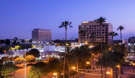 Year-Round Climate and Average Weather in Anaheim - Anaheim - 1