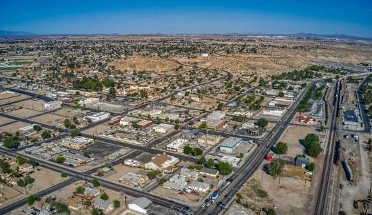 빅터빌(Victorville) 월별 날씨, 평균기온 정보 - Victorville - 1