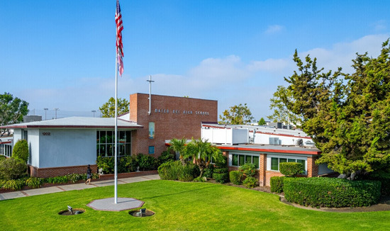 오렌지카운티 최고 사립 고교, Mater Dei High School - Fullerton - 1