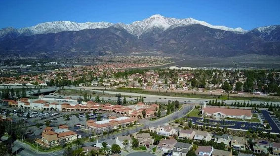 The Real Estate Market in Rancho Cucamonga Bets on a Changed Lifestyle - Rancho Cucamonga - 1