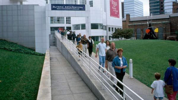 High Museum of Art: Atlanta's Representative Art Museum - Atlanta - 3