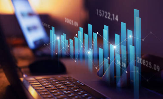2025 Global Economic Outlook: Growth Slowdown and Strengthening Protectionism - Los Angeles - 1