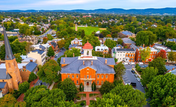 A Harmonious Balance of Nature and City, Frederick, Maryland - Frederick - 1