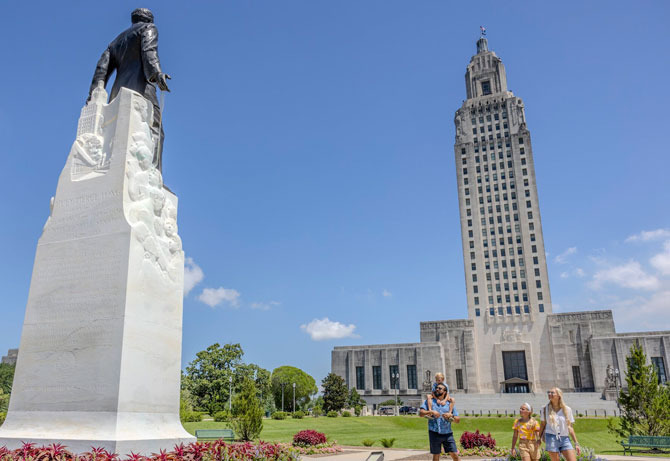 루이지애나 State Capitol 건물과 LA 시청이 닮은 이유 - Baton Rouge - 1
