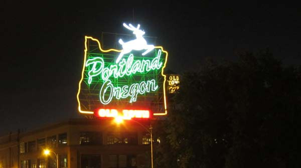 The Story of the Famous Neon Sign 'White Stag' in Portland - Portland - 1