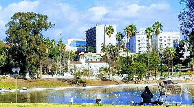 누구에게는 쉼터, 누구에게는 혐오지역인 MacArthur Park - Los Angeles - 1