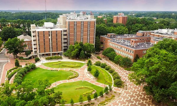 Research Triangle에 있는 NC State - Raleigh - 1