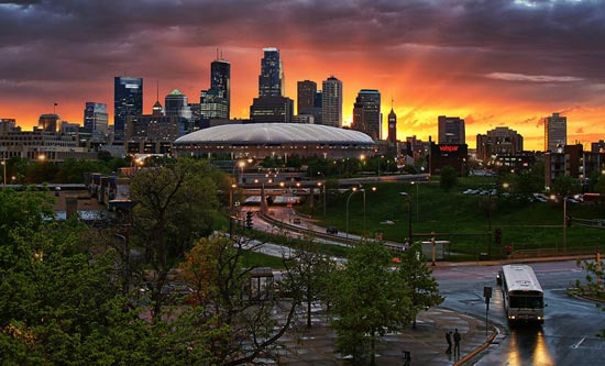 The Story of Minneapolis Downtown Skyscrapers and Sports Centers - Minneapolis - 1