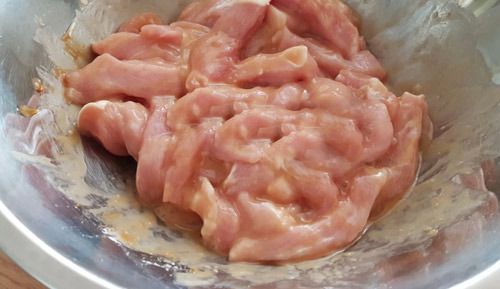 주말 낮 별미, 꽃빵 곁들인 고추잡채 제대로 만드는 법 - San Diego - 2